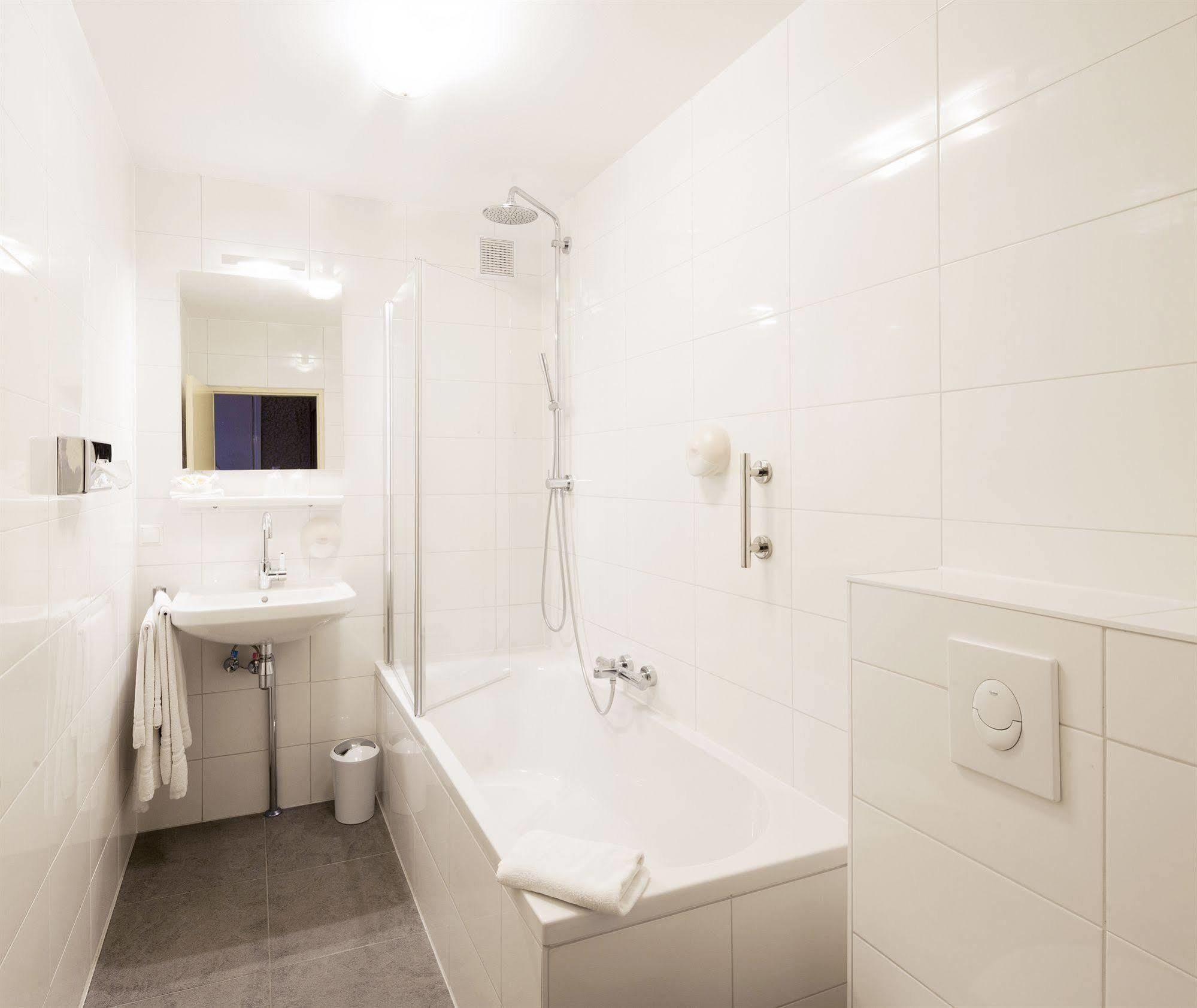 Hotel Dordrecht Eksteriør bilde