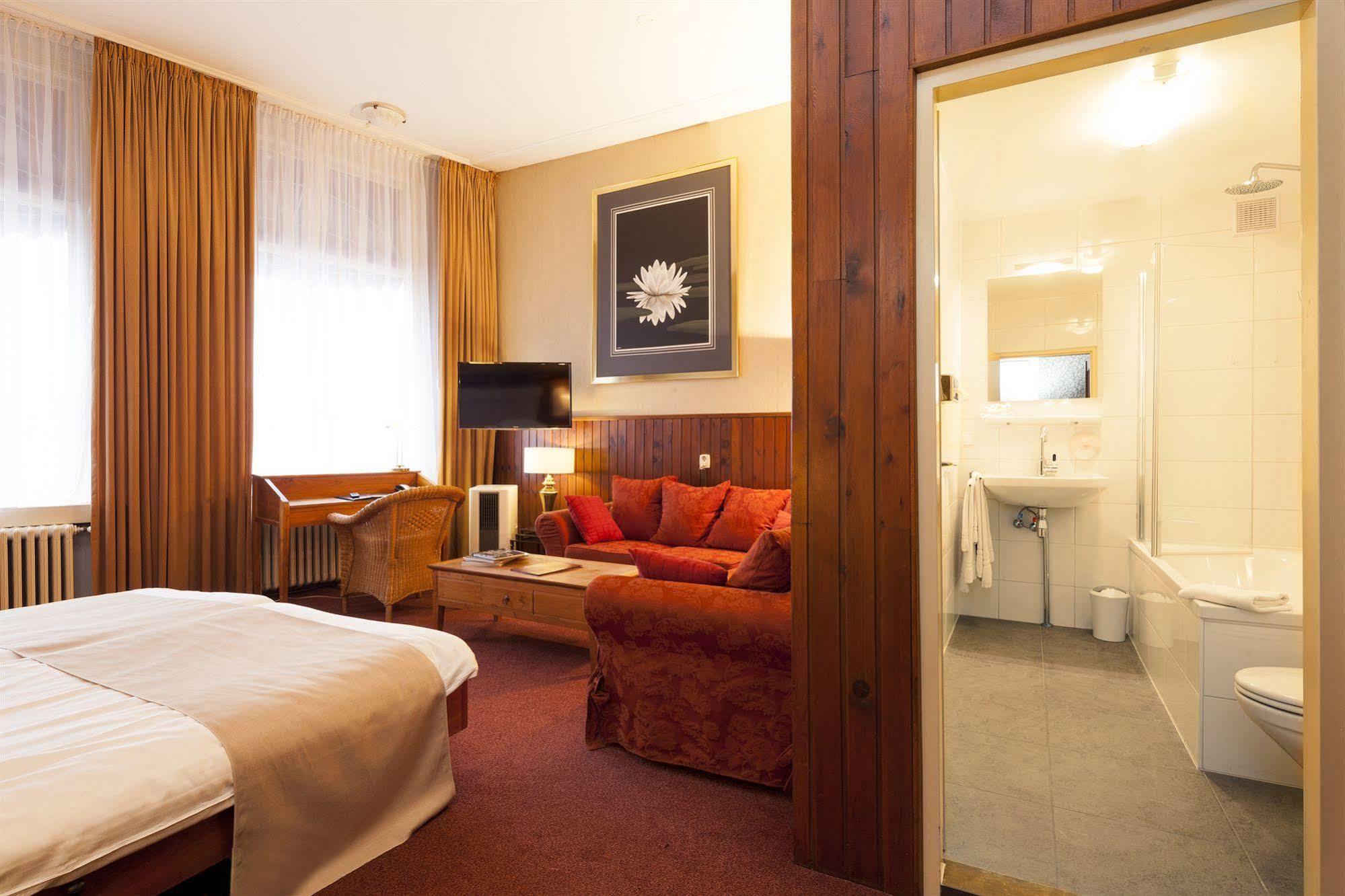 Hotel Dordrecht Eksteriør bilde